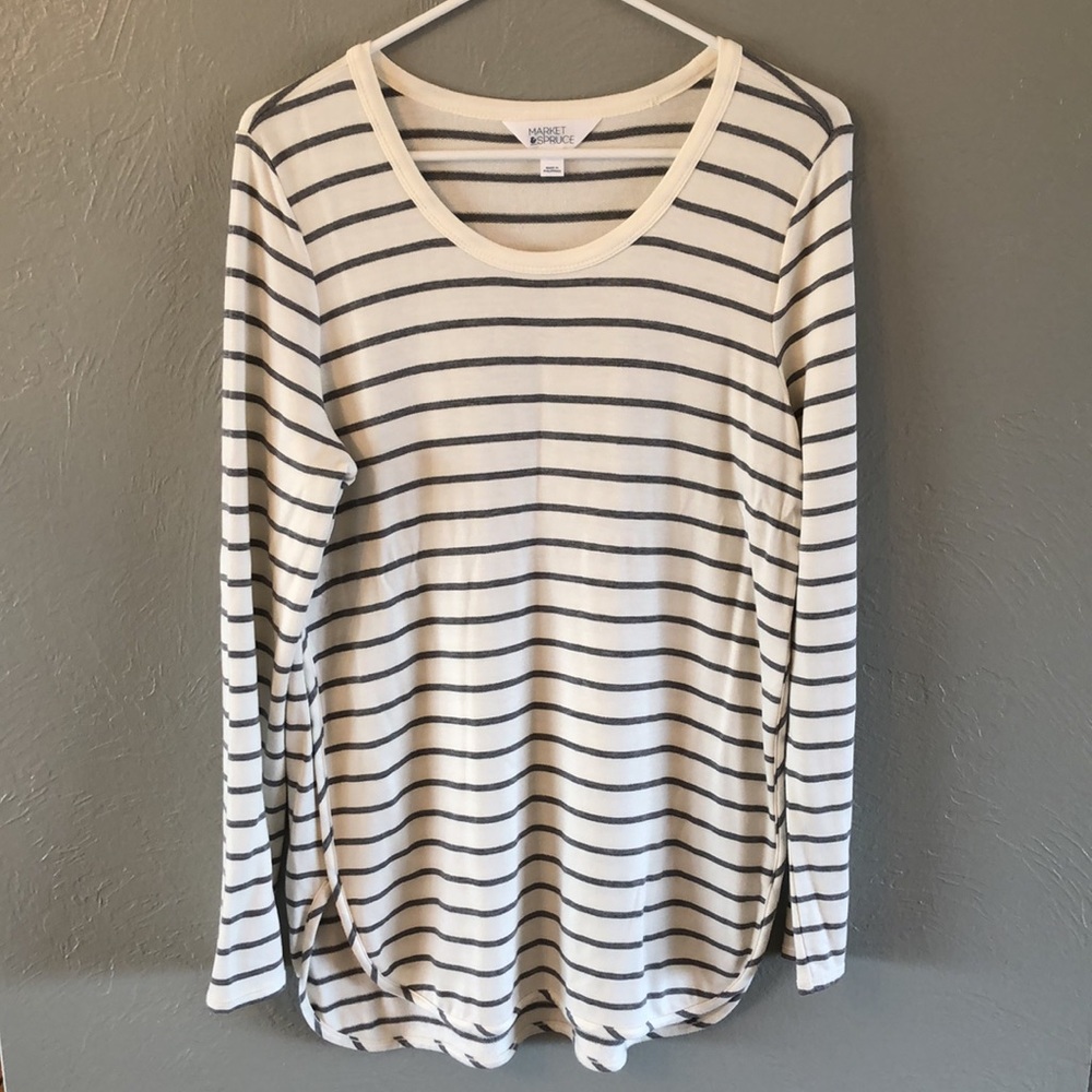 Market & Spruce Long Sleeve Top - Large